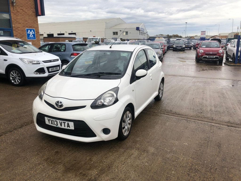 Used Toyota AYGO 2013 for sale - 76631808: Photo 5