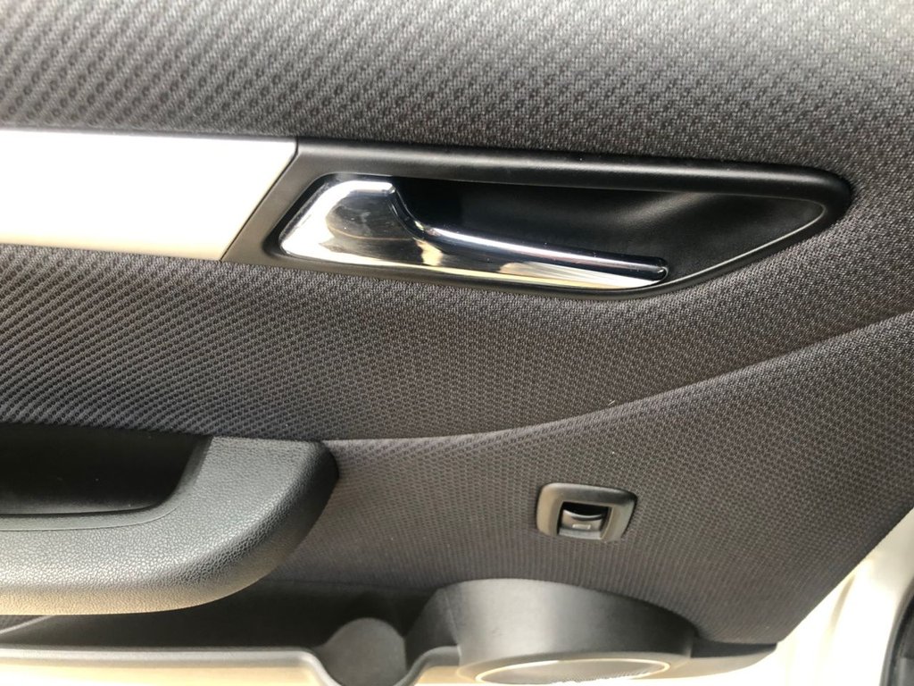 Used Mercedes-Benz B Class 2010 for sale - 76080833: Photo 22