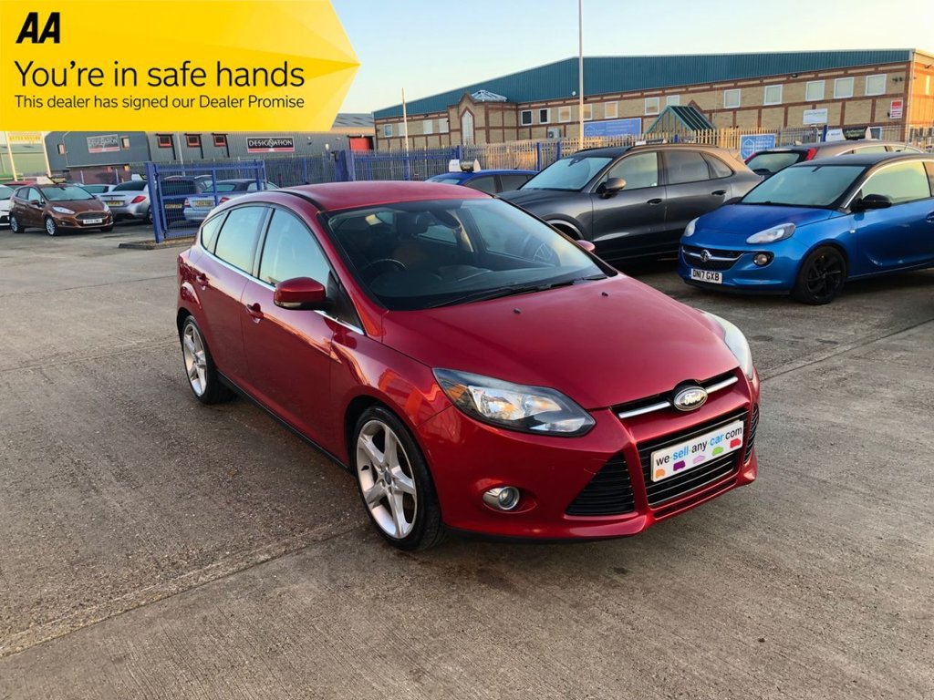 Used Ford Focus 2011 for sale - 77048646: Photo 2