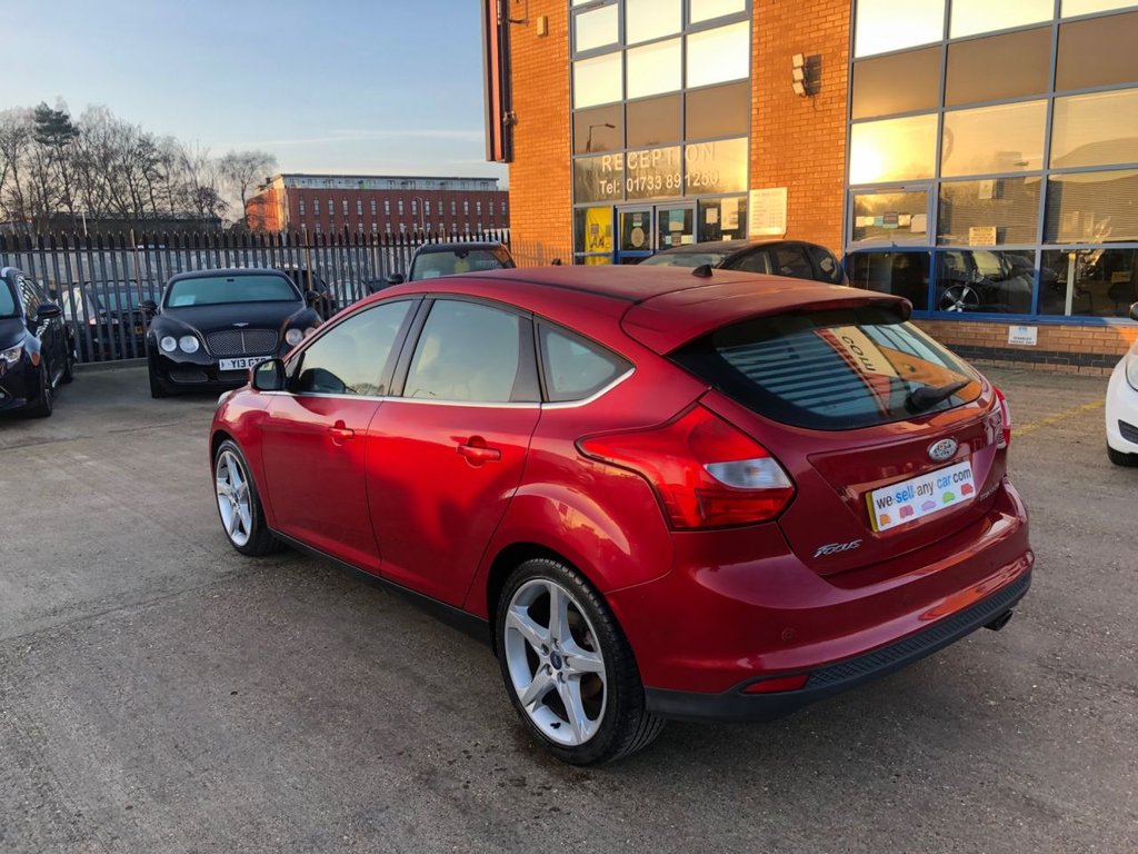 Used Ford Focus 2011 for sale - 77048646: Photo 6