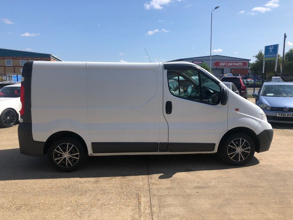 Used Vauxhall Vivaro 2011 for sale - 75896300: Photo 12