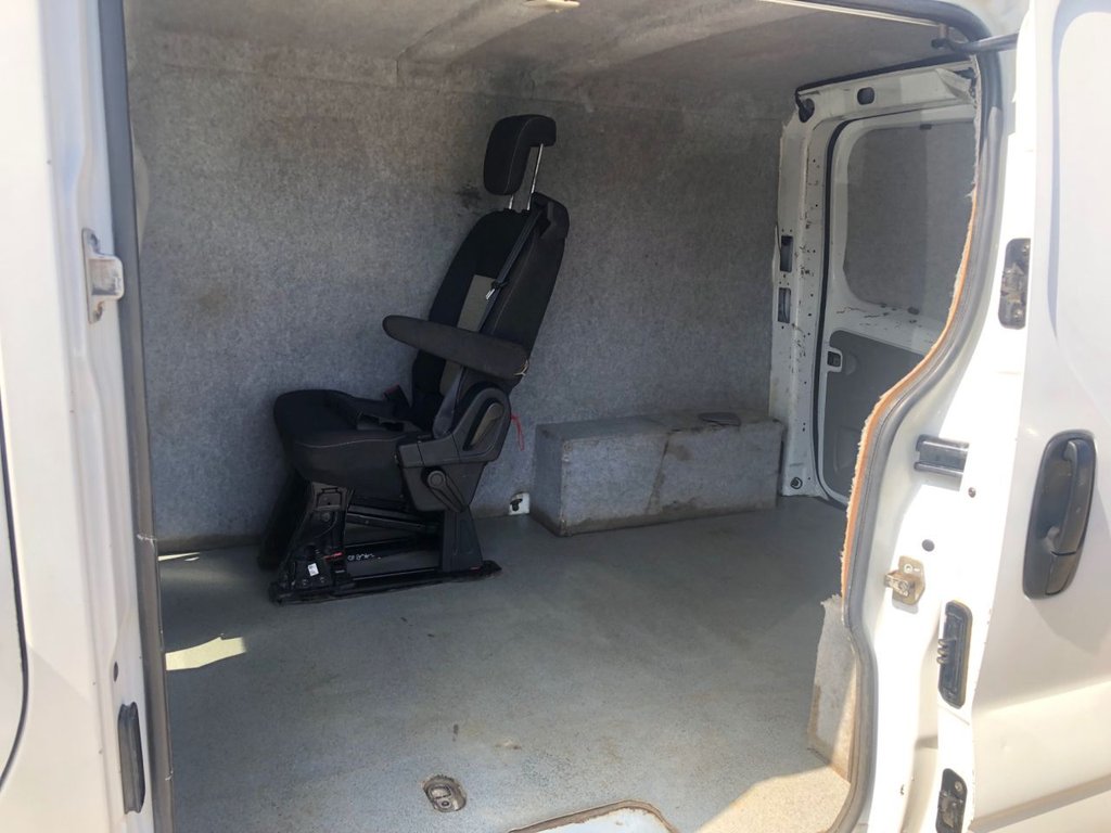 Used Vauxhall Vivaro 2011 for sale - 75896300: Photo 22