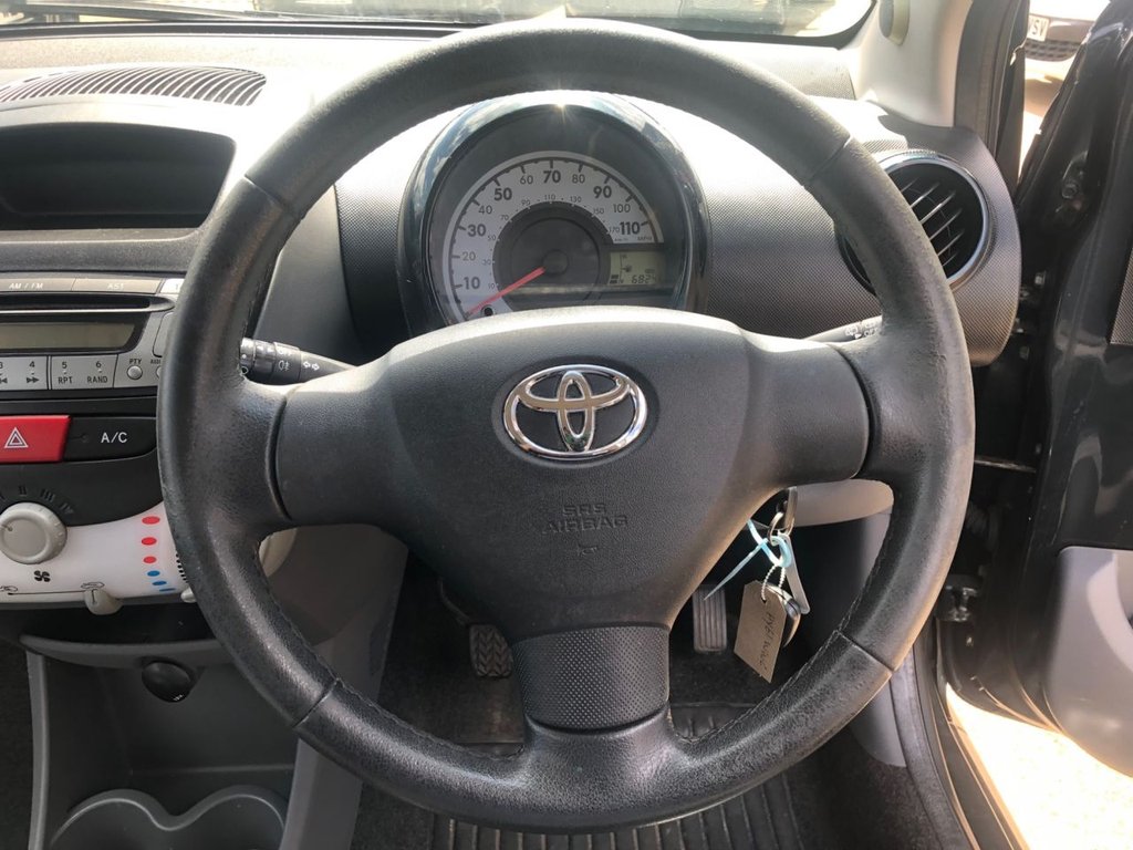 Used Toyota AYGO 2011 for sale - 77406722: Photo 12