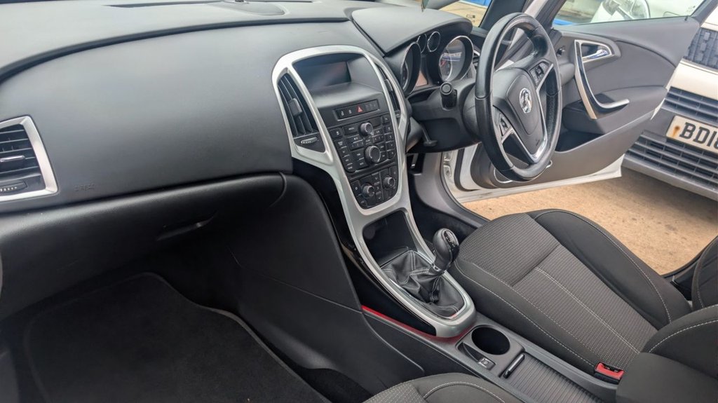 Used Vauxhall Astra 2012 for sale - 77406741: Photo 10