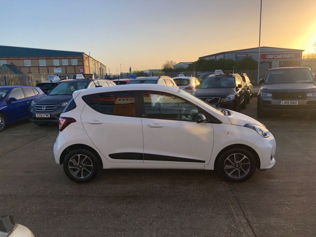 Used Hyundai i10 2018 for sale - 76900512: Photo 13