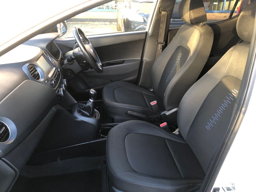 Used Hyundai i10 2018 for sale - 76900512: Photo 22