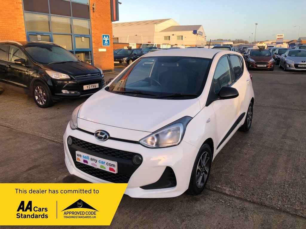 Used Hyundai i10 2018 for sale - 76900512: Photo 4