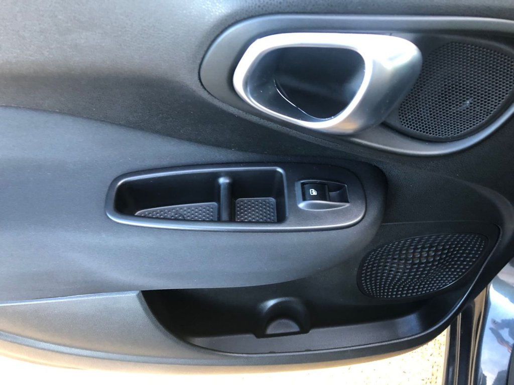 Used Fiat 500L 2018 for sale - 77406735: Photo 19