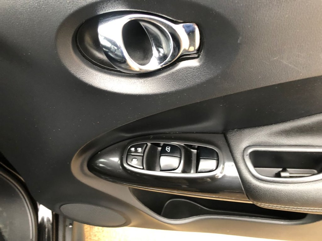 Used Nissan Juke 2015 for sale - 76950579: Photo 23