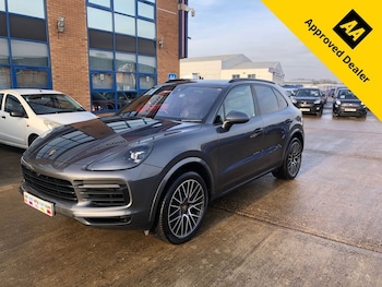 Used Porsche Cayenne 2021 for sale - 78239738: Photo
