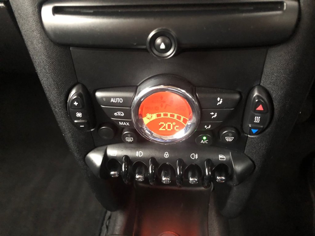 Used MINI Hatch 2012 for sale - 76840629: Photo 16