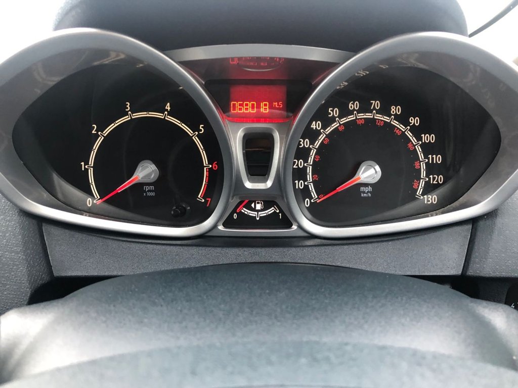 Used Ford Fiesta 2012 for sale - 76840628: Photo 17