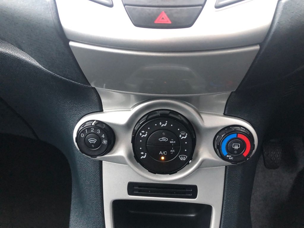 Used Ford Fiesta 2012 for sale - 76840628: Photo 23