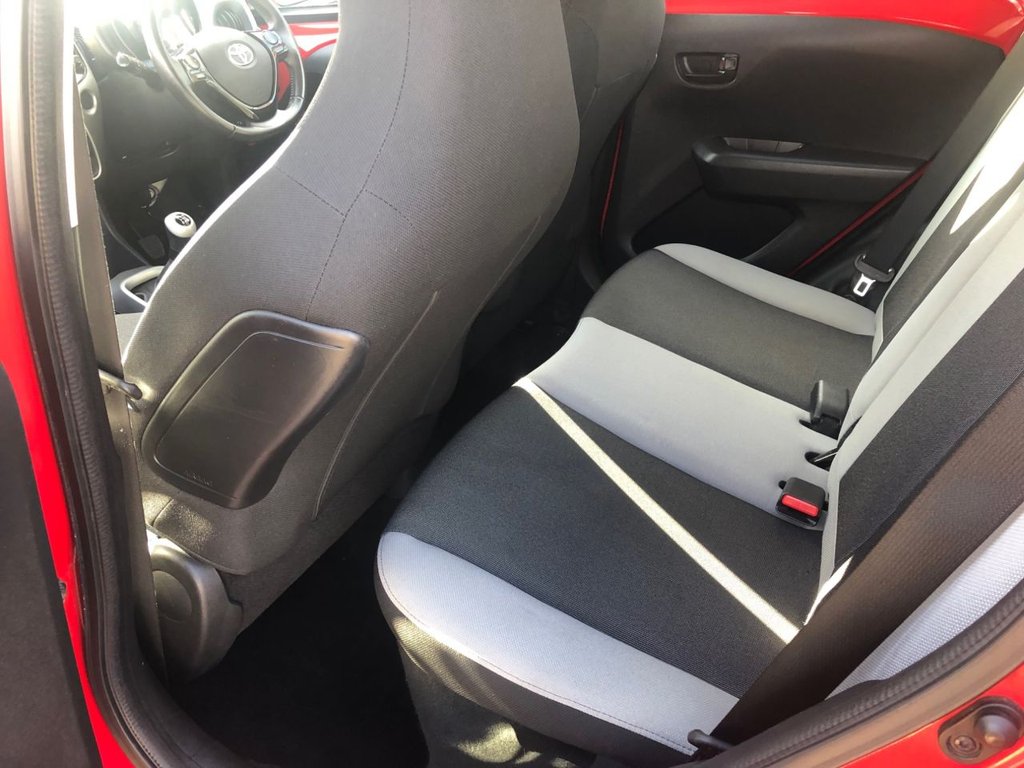 Used Toyota AYGO 2015 for sale - 76092722: Photo 11