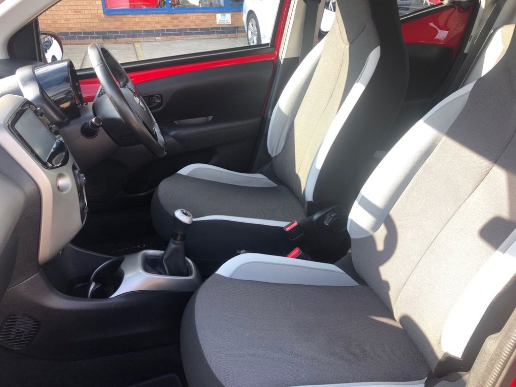 Used Toyota AYGO 2015 for sale - 76092722: Photo 12