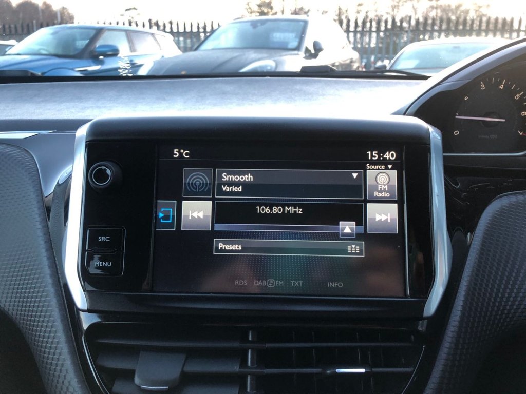 Used Peugeot 2008 2016 for sale - 77406738: Photo 16