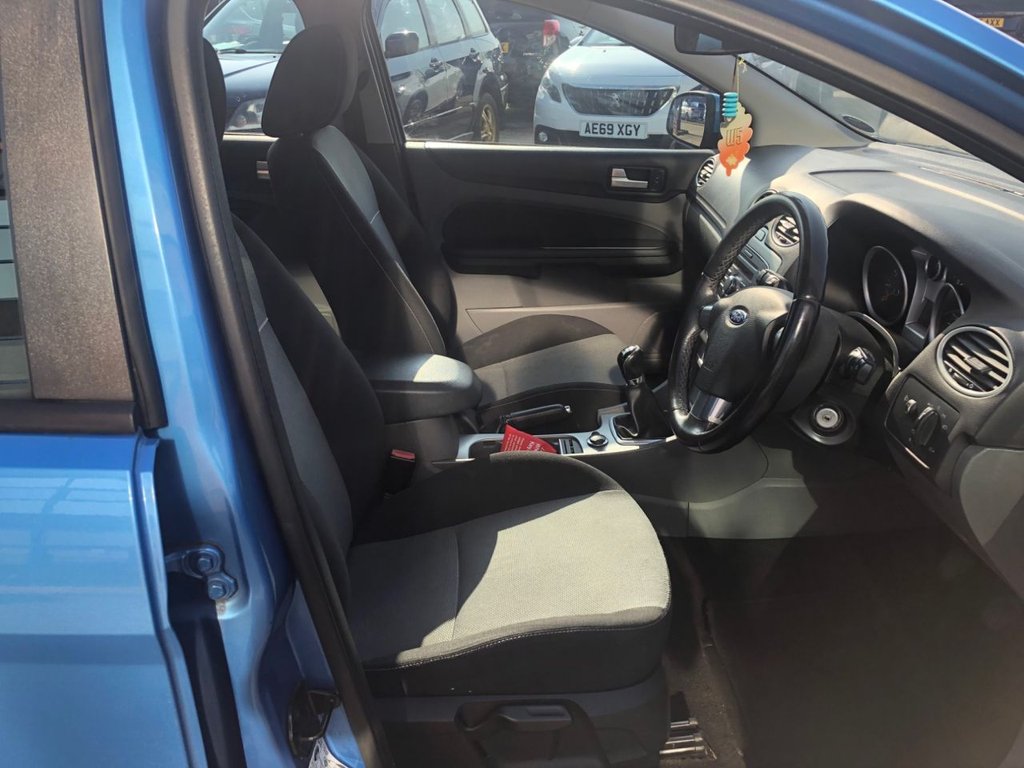 Used Ford Focus 2011 for sale - 75896443: Photo 14