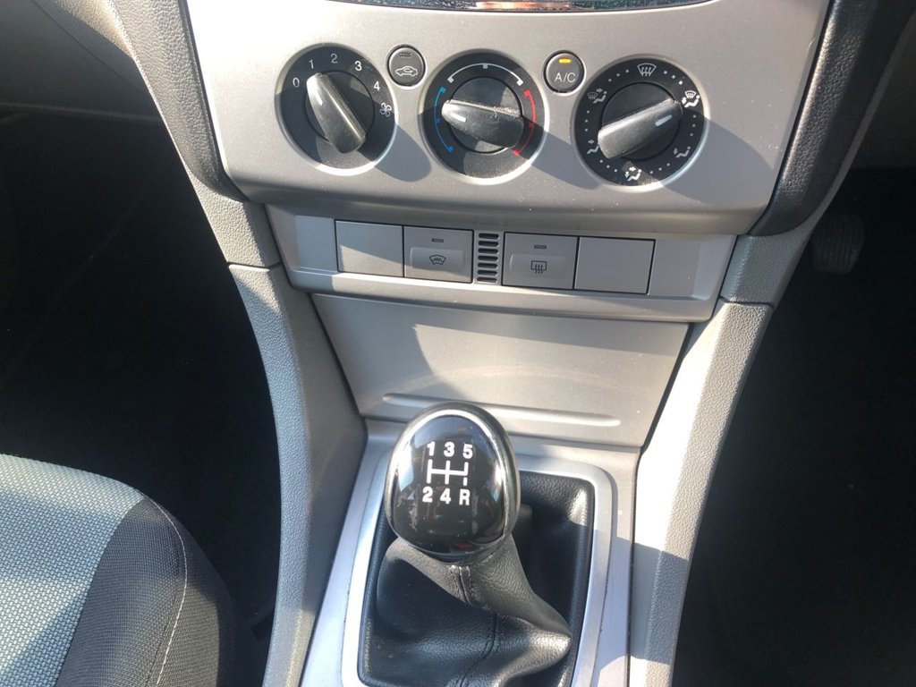 Used Ford Focus 2011 for sale - 75896443: Photo 19