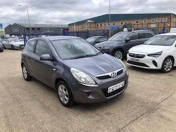 Used Hyundai i20 2010 for sale - 78659869: Photo