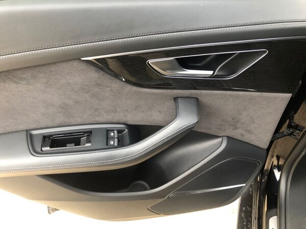 Used Audi Q8 2020 for sale - 76333831: Photo 24