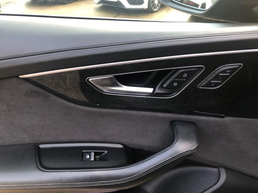 Used Audi Q8 2020 for sale - 76333831: Photo 30