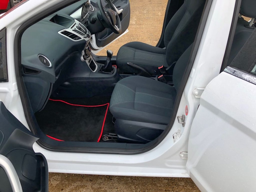 Used Ford Fiesta 2011 for sale - 77436652: Photo 18