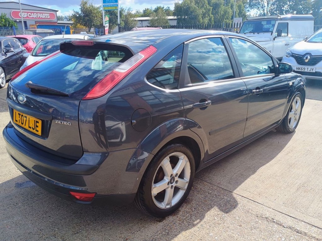Used Ford Focus 2007 for sale - 76019220: Photo 11