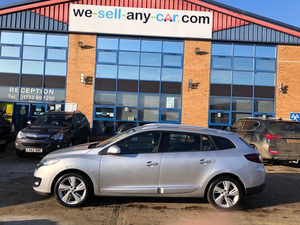 Used Renault Megane 2013 for sale - 76223284: Photo 12