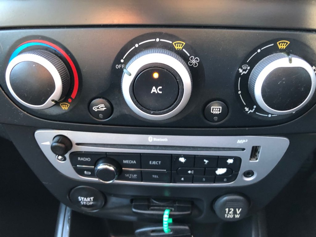 Used Renault Megane 2013 for sale - 76223284: Photo 15