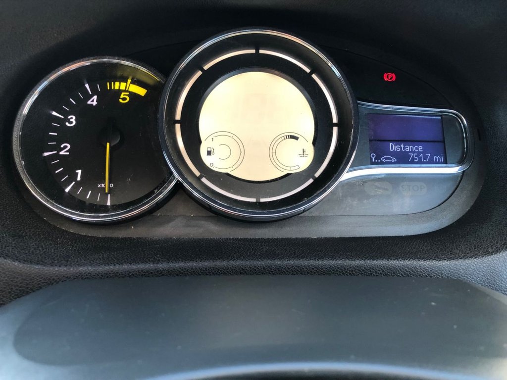 Used Renault Megane 2013 for sale - 76223284: Photo 16