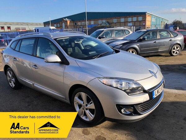 Used Renault Megane 2013 for sale - 76223284: Photo 1
