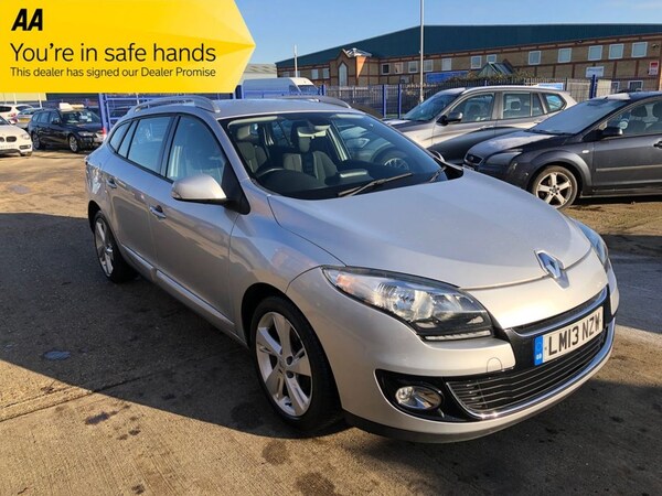 Used Renault Megane 2013 for sale - 76223284: Photo 2