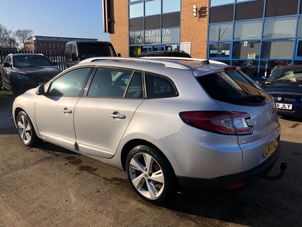 Used Renault Megane 2013 for sale - 76223284: Photo 8