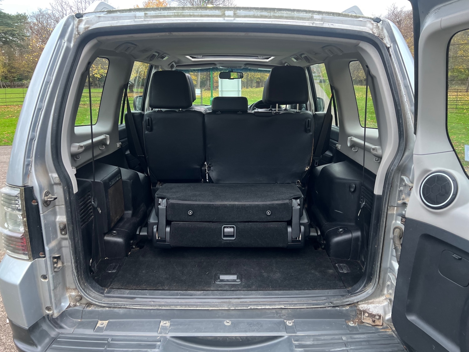 Used Mitsubishi Shogun 2007 for sale - 77136011: Photo 10