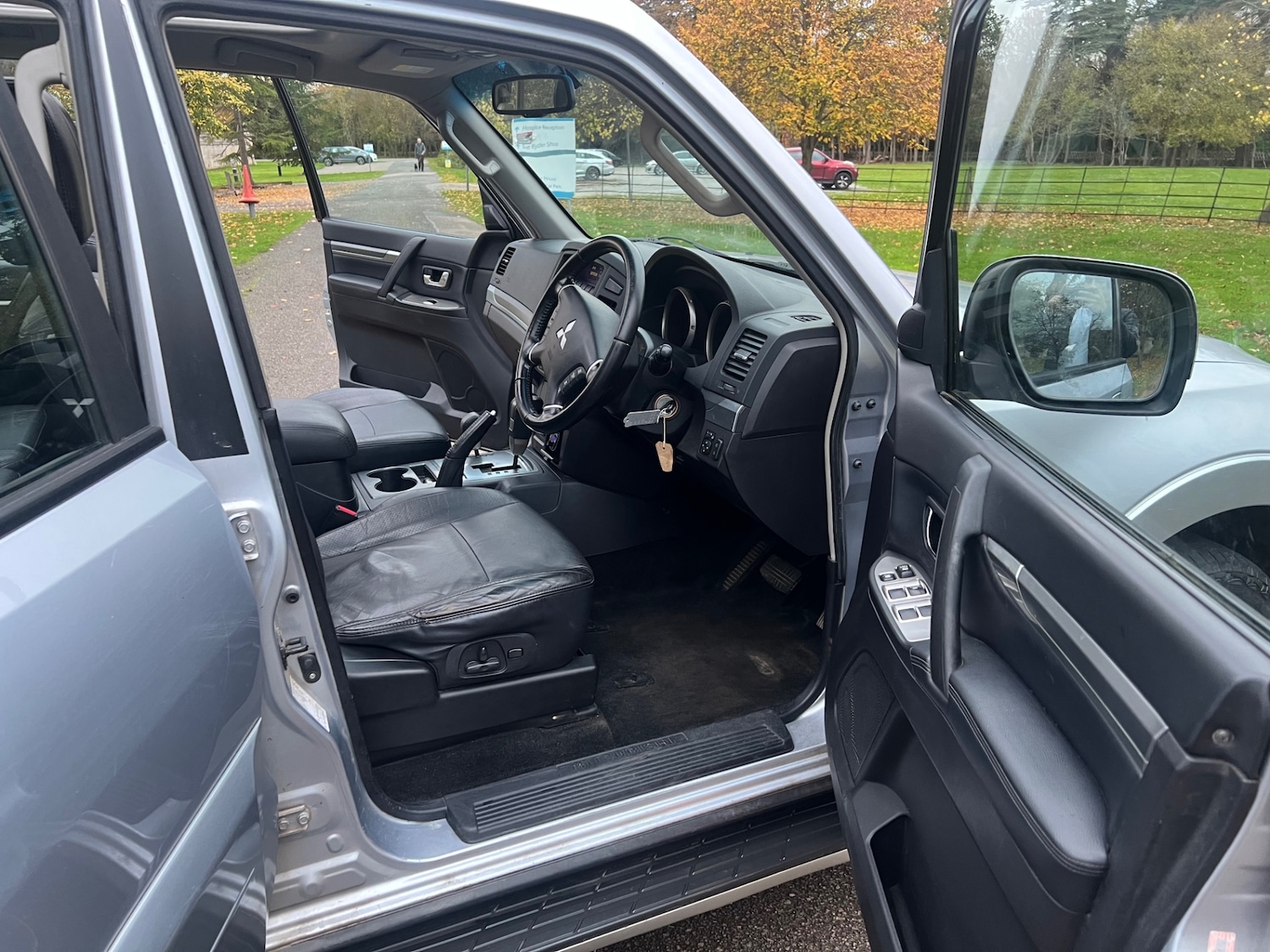 Used Mitsubishi Shogun 2007 for sale - 77136011: Photo 16