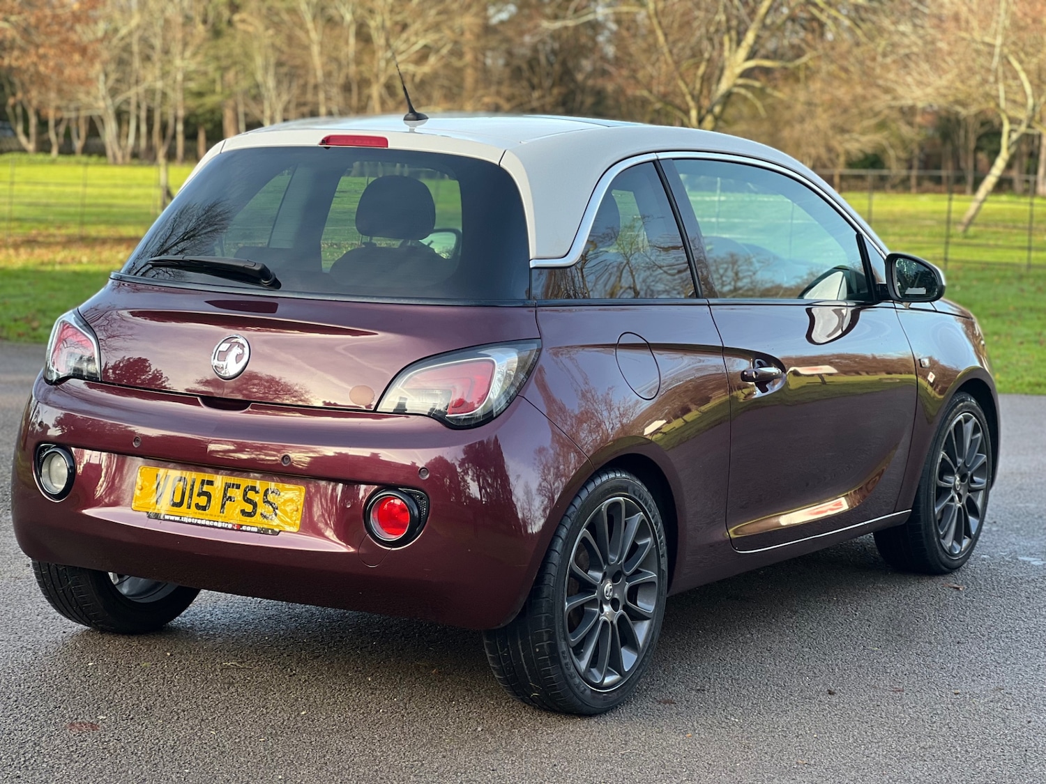 Used Vauxhall ADAM 2015 for sale - 76937374: Photo 3