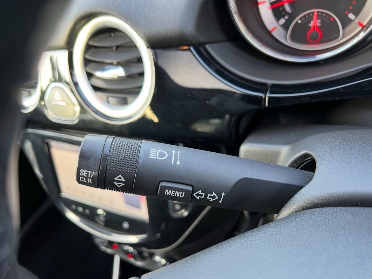 Used Vauxhall ADAM 2015 for sale - 76937374: Photo 34