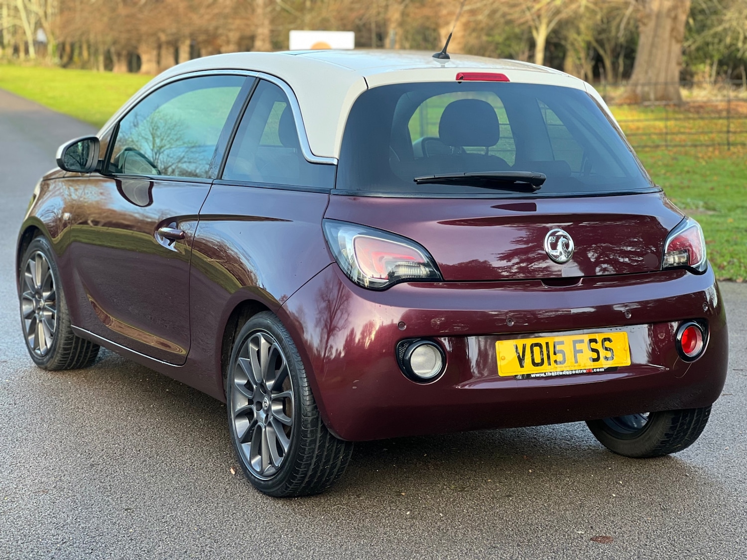 Used Vauxhall ADAM 2015 for sale - 76937374: Photo 5