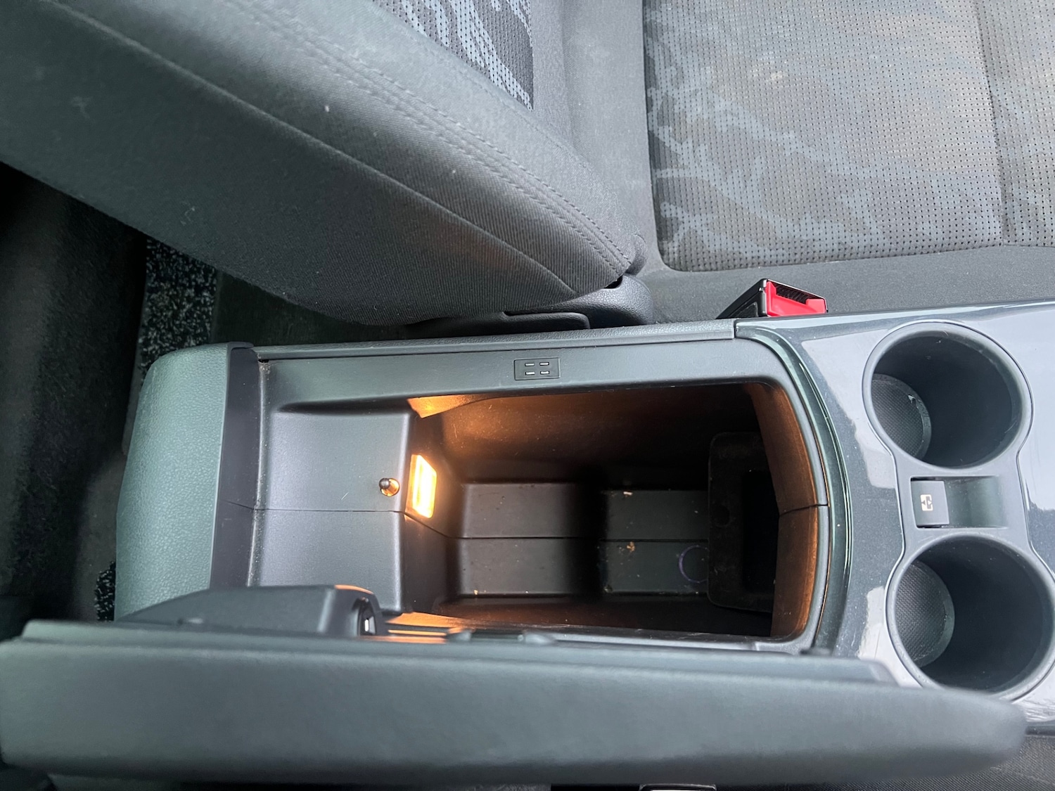 Used Peugeot 3008 2013 for sale - 77482396: Photo 28