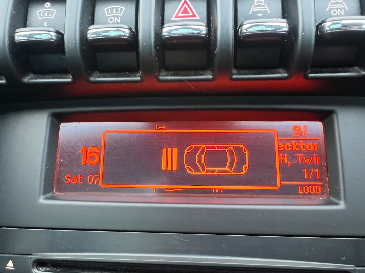 Used Peugeot 3008 2013 for sale - 77482396: Photo 30