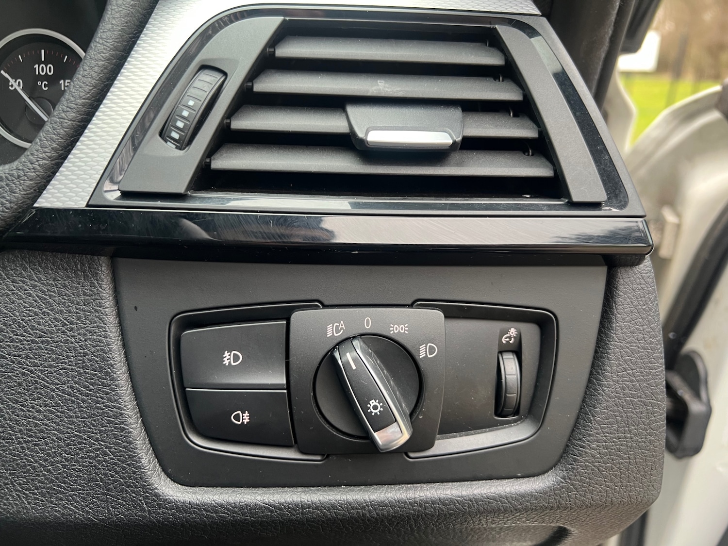 Used BMW 3 Series 2013 for sale - 77709217: Photo 32