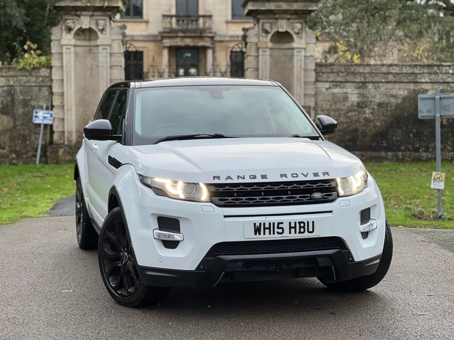 Used Land Rover Range Rover Evoque 2015 for sale - 76937378: Photo 1