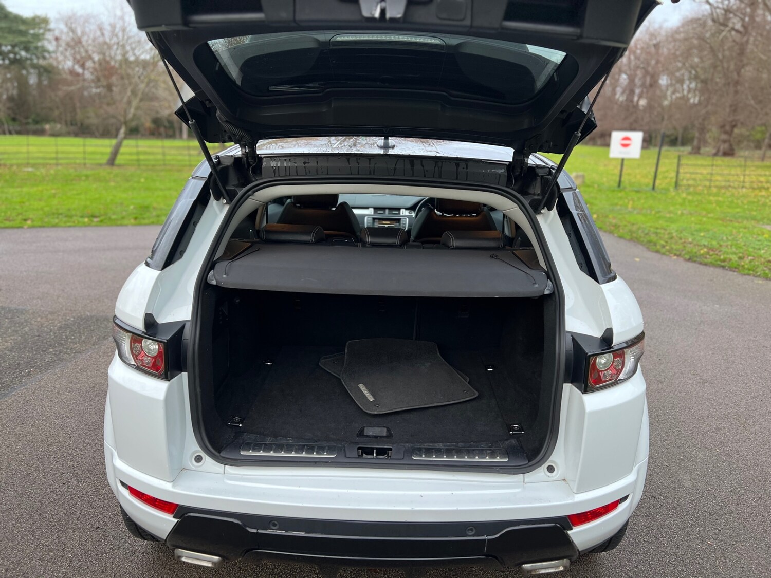 Used Land Rover Range Rover Evoque 2015 for sale - 76937378: Photo 11