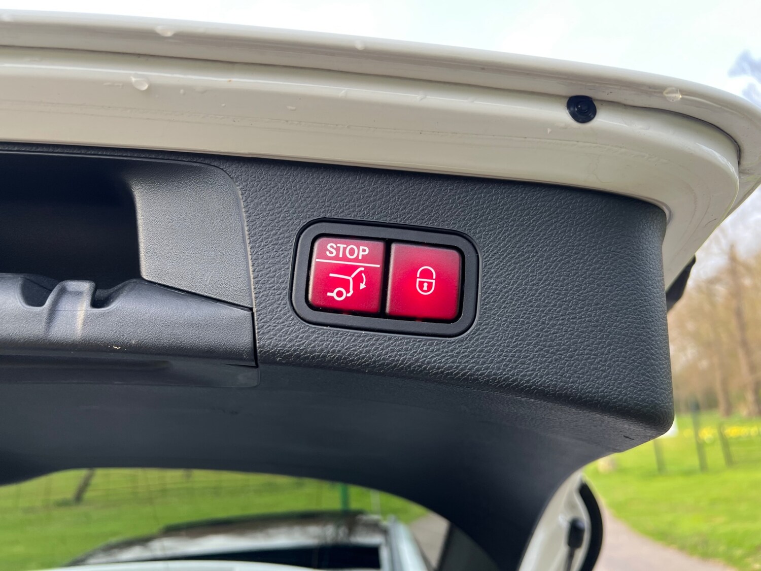 Used Mercedes-Benz C Class 2016 for sale - 78170057: Photo 12