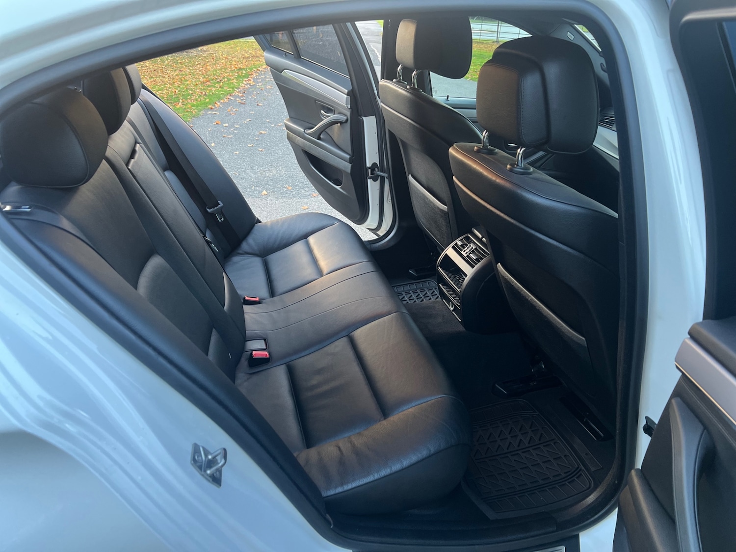 Used BMW 5 Series 2010 for sale - 76937385: Photo 15