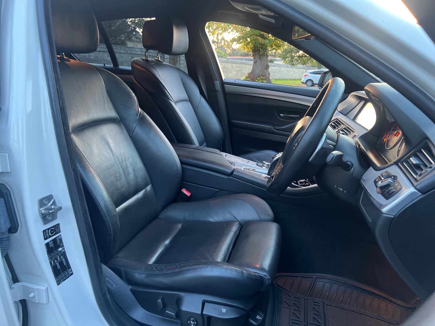 Used BMW 5 Series 2010 for sale - 76937385: Photo 37