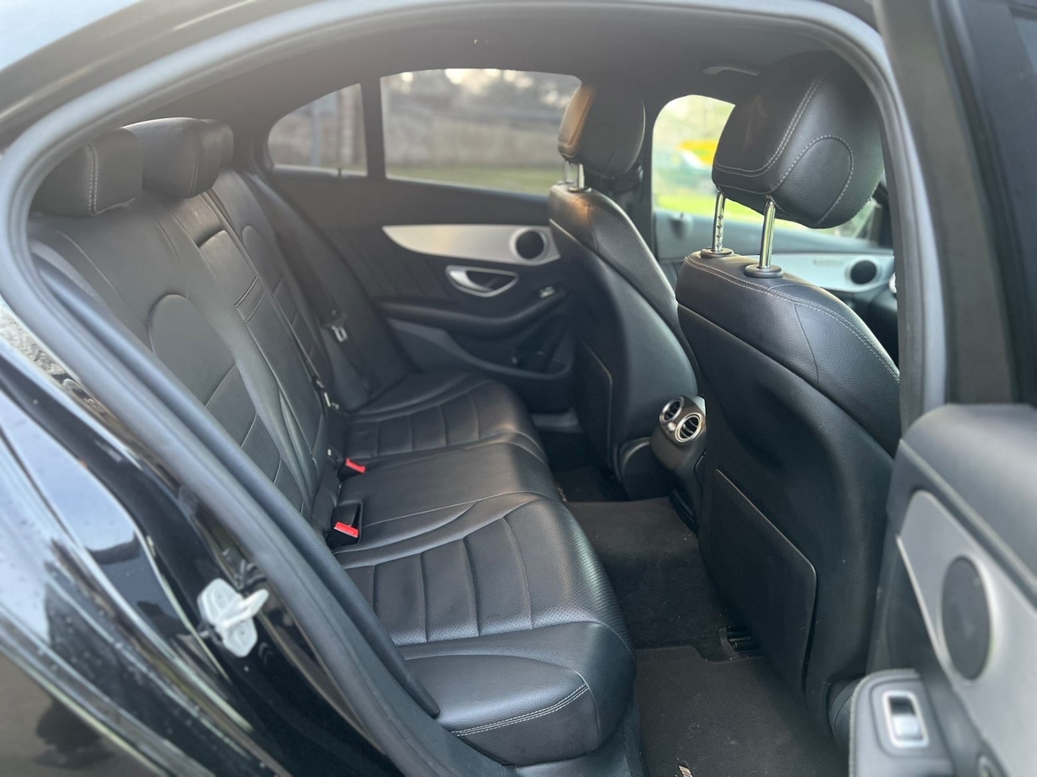 Used Mercedes-Benz C Class 2014 for sale - 77136149: Photo 13