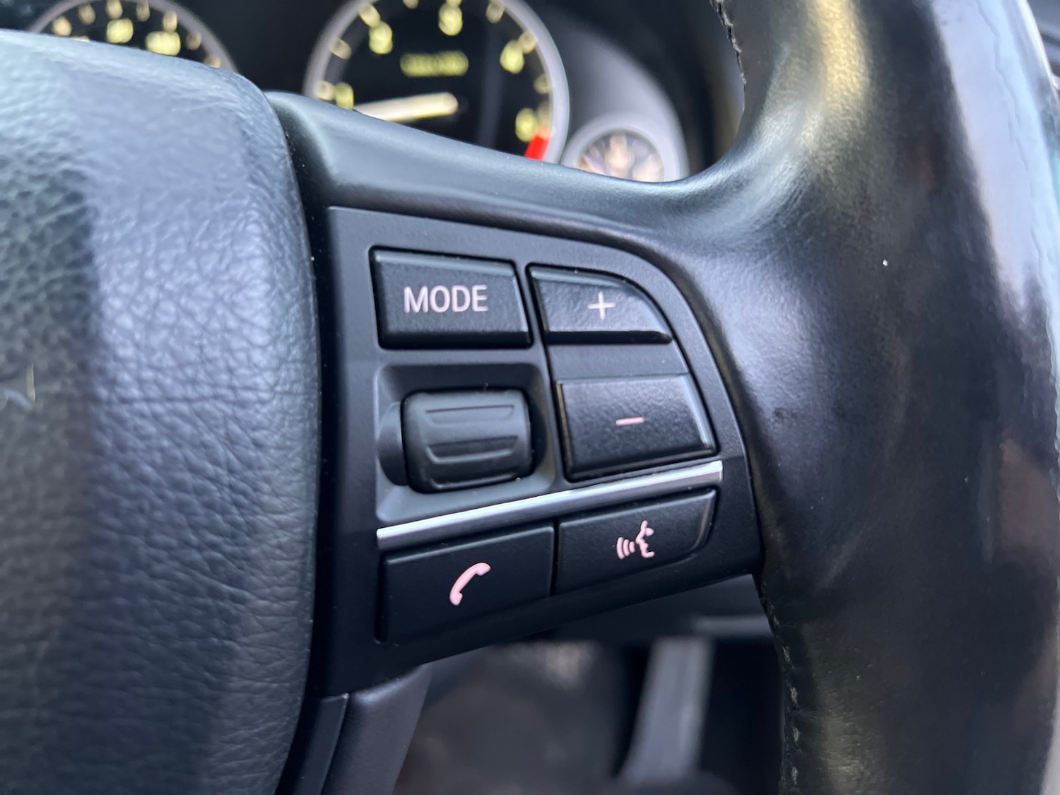 Used BMW 5 Series 2011 for sale - 77709218: Photo 31