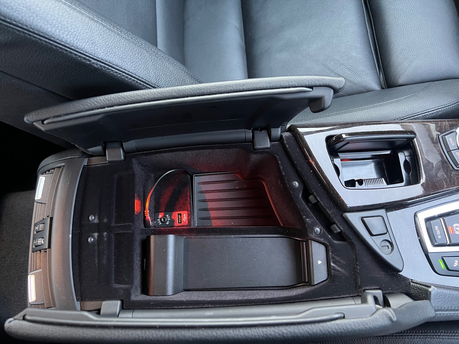 Used BMW 5 Series 2011 for sale - 77709218: Photo 34