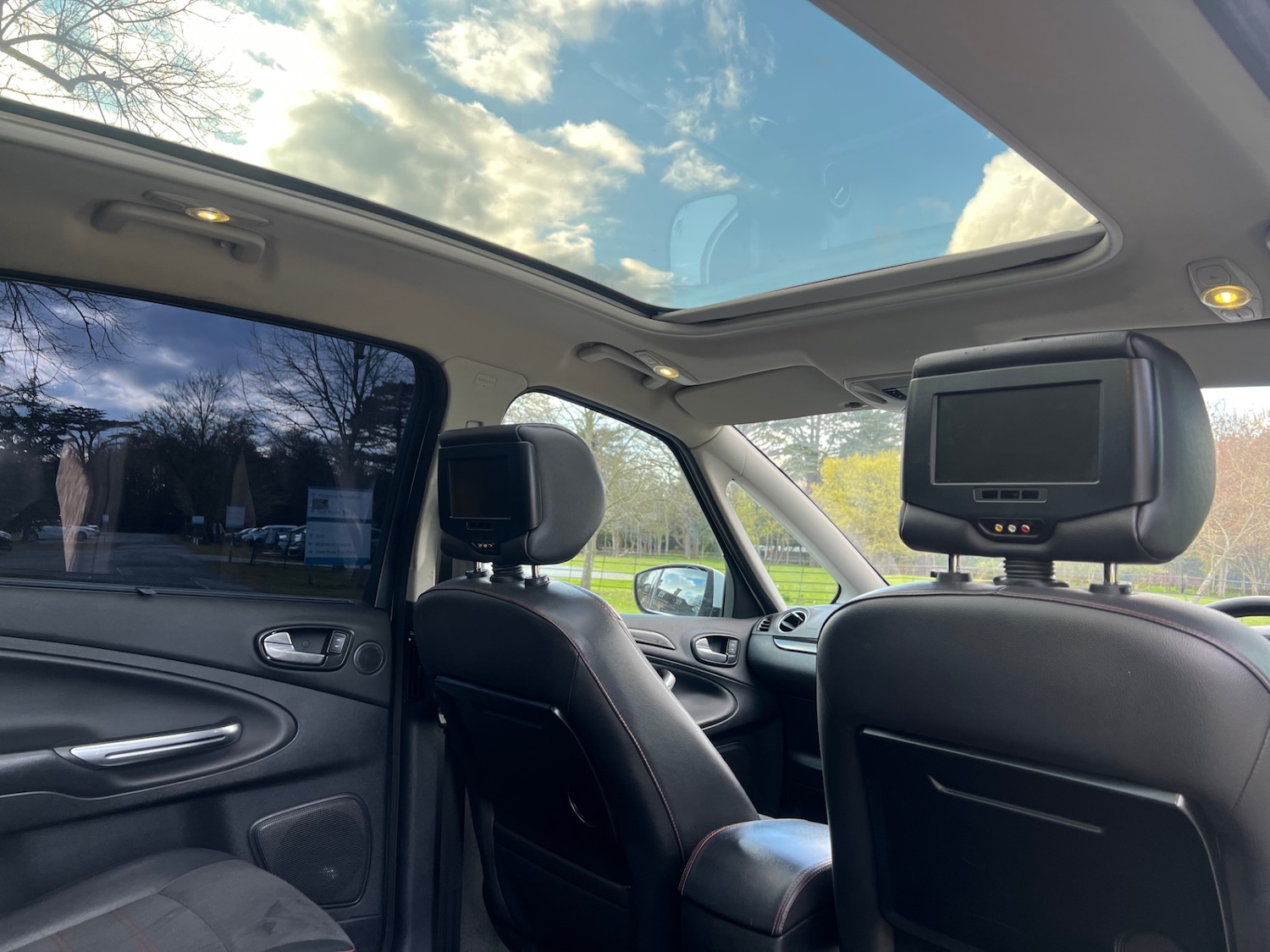 Used Ford S-Max 2013 for sale - 78171584: Photo 14